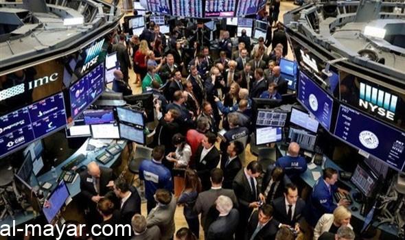 انخفاض دامي في مؤشّرات “وول ستريت” الرئيسية عقب تغريدة ترامب