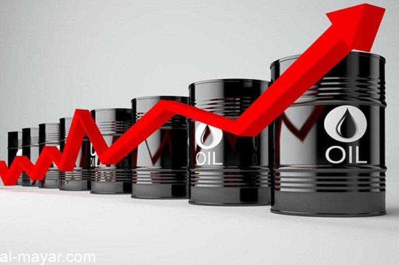 الخفض المحتمل للإنتاج ولقاح كورونا يرفعان أسعار النفط في الأسواق العالمية