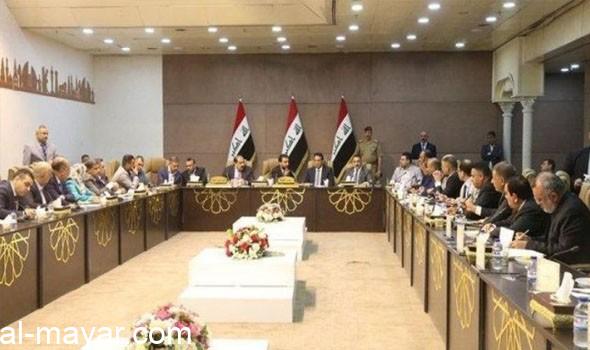 وزارة المال العراقية ترهن دفع رواتب تشرين الأول بـ”اقتراض جديد”