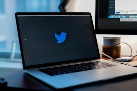 مُستخدمو “تويتر” يشكون مِن ميزة “فليتس” الجديدة للتغريدات