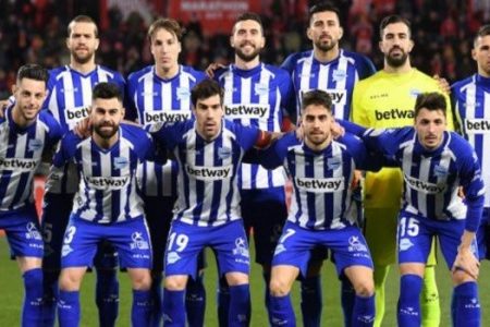 إقالة بابلو ماتشين من تدريب ألافيس بسبب سوء النتائج رسميًا