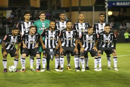 أتلتيكو مينيرو يحقق تعادلًا صعبًا مع براجانتينو في الدوري البرازيلي