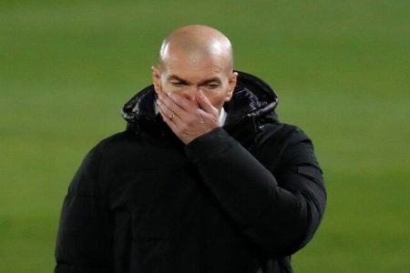 Real Madrid announces Zidane's injury with Corona virus