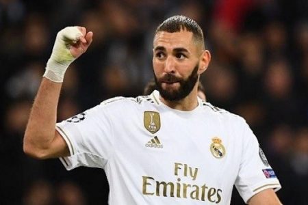 شرط وحيد يفصل عودة بنزيما لمنتخب الديوك الفرنسي