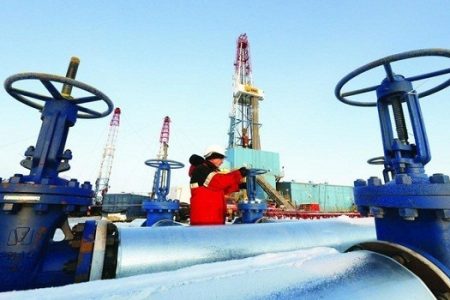 إرتفاع أسعار النفط ومؤشر برنت يقفز إلى فوق الـ 56 دولارا