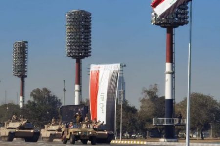 بالصور.. فعّاليات الاستعراض العسكري في ذكرى تأسيس الجيش