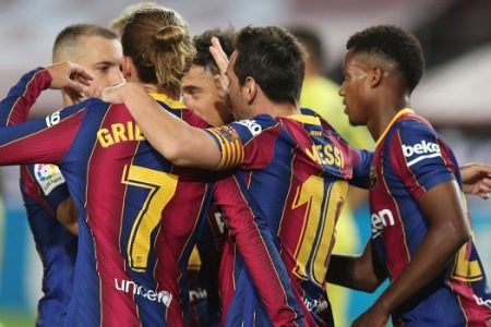 التعادل الإيجابي يحسم الوقت الأصلي بين ريال سوسيداد و برشلونة