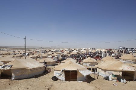 المفوضية تنشر فرقاً جوالة بمخيمات النازحين لتحديث بياناتهم