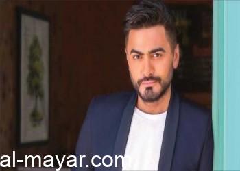  العراق اليوم - تامر حسني يحقق حلم فتاة فقدت ذاكرتها وأهلها في حادث أليم