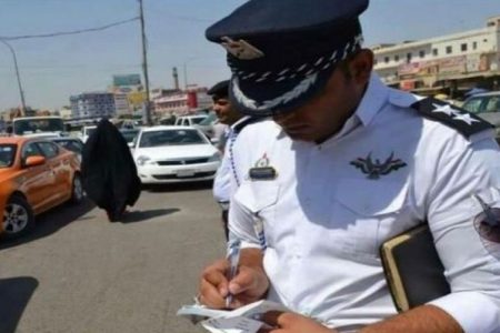 المرور تحدد 7 مخالفات مشمولة بغرامة الـ 100 ألف خلال حظر التجوال
