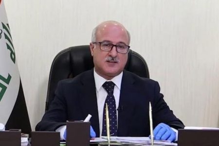 وزير التربية يوجه بإنهاء معاملات عودة طلبة المسائي المشمولين بسنة عدم رسوب