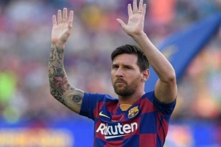 مانشستر سيتي يحدد موعد بدء التفاوض مع ميسي
