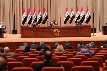 المالية النيابة تحمل الكتل السياسية تأخير إقرار الموازنة وتدعوها لحسم مواقفها