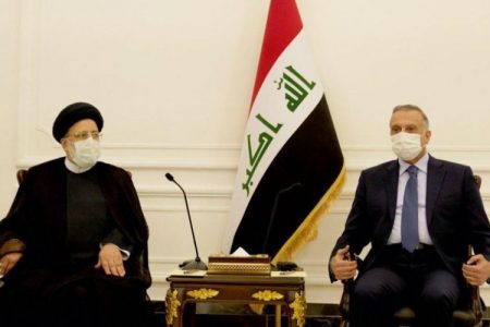 الكاظمي يؤكد لرئيسي أهمية العمل على تعزيز أمن المنطقة واستقرارها
