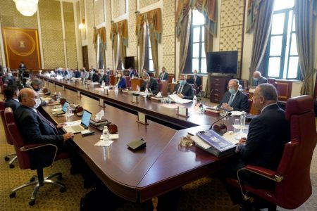 مجلس الوزراء: تعطيل الدوام الرسمي يوم غد الأربعاء